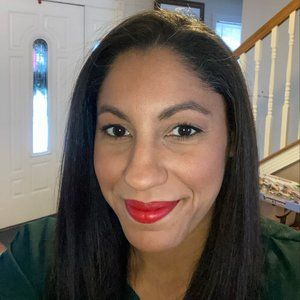 Meet your Posher, Joanna